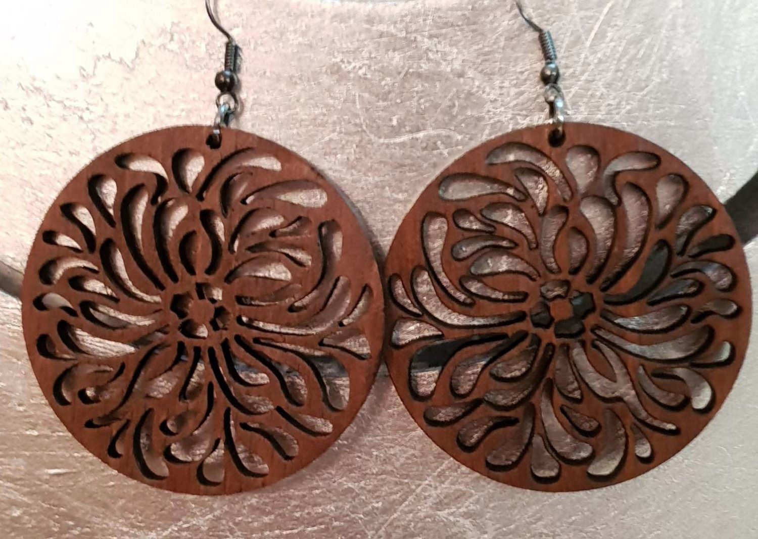 2pcs/lot dangle/wire-hook type wooden earrings (diam: 50mm)
