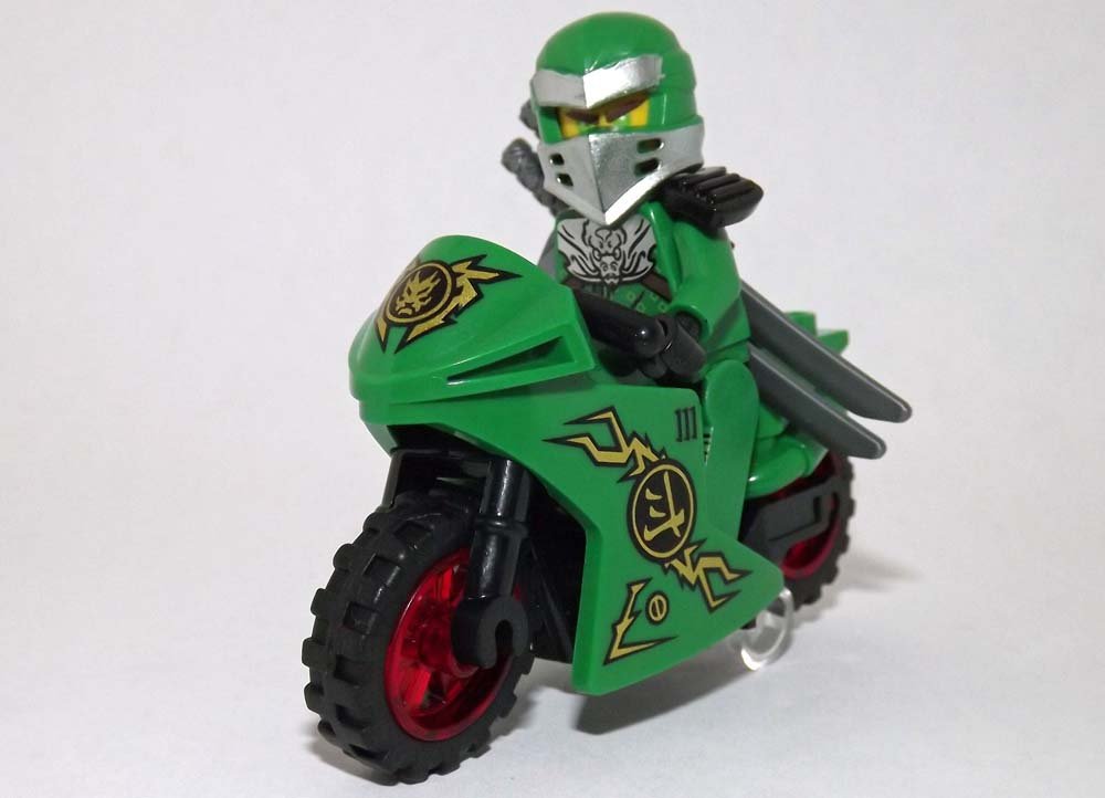 Lloyd Ninjago with Motorcycle Custom Minifigure Bricks Semut Toys