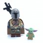 Mandalorian and Baby Yoda Star Wars Din Djarin and Grogu with Riflen) Minifigure Semut Toys