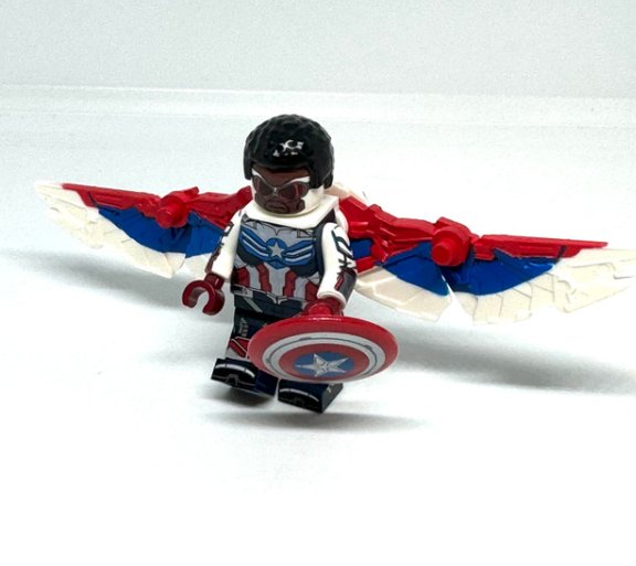 Falcon Minifigure Captain America Superhero Marvel Avengers Minifigure Semut Toys