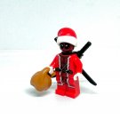 Deadpool Holiday Minifigure Santa Claus Minifigure Semut Toys
