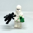 White Chewbacca Holiday Wookie Minifigure Minifigure Semut Toys