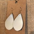 Small pearl finish earring