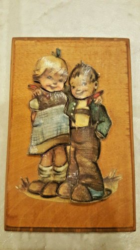 Hummel 3D Boy Girl w/Arms Around Each Other Art on Wood Wall Hanging Home Decor