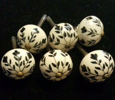 NWOT Cabinet Dresser Drawer Pulls, Flowers, Off white and black, Lot of 6