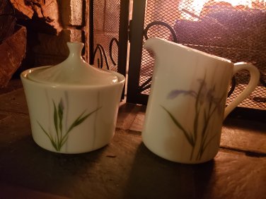 Corning Corelle USA Shadow Iris Pattern Sugar Bowl And Creamer Set