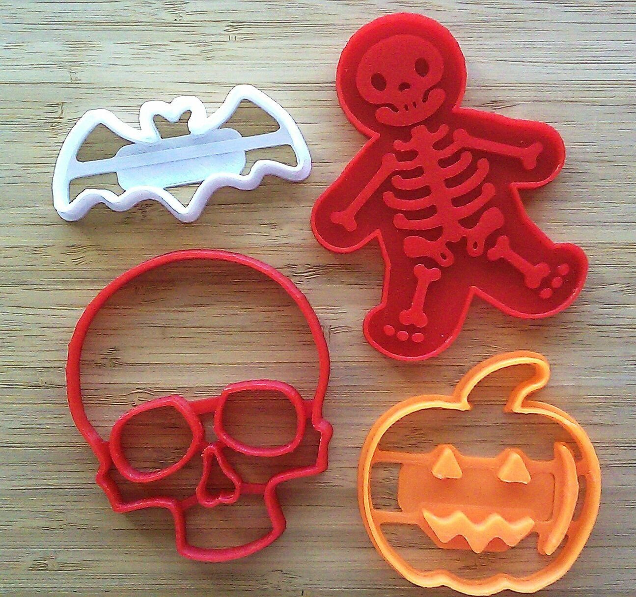 Halloween Cookie Cutters 4 - Skull, Skeleton, Bat, Jack-O-Lantern- 4 Sizes