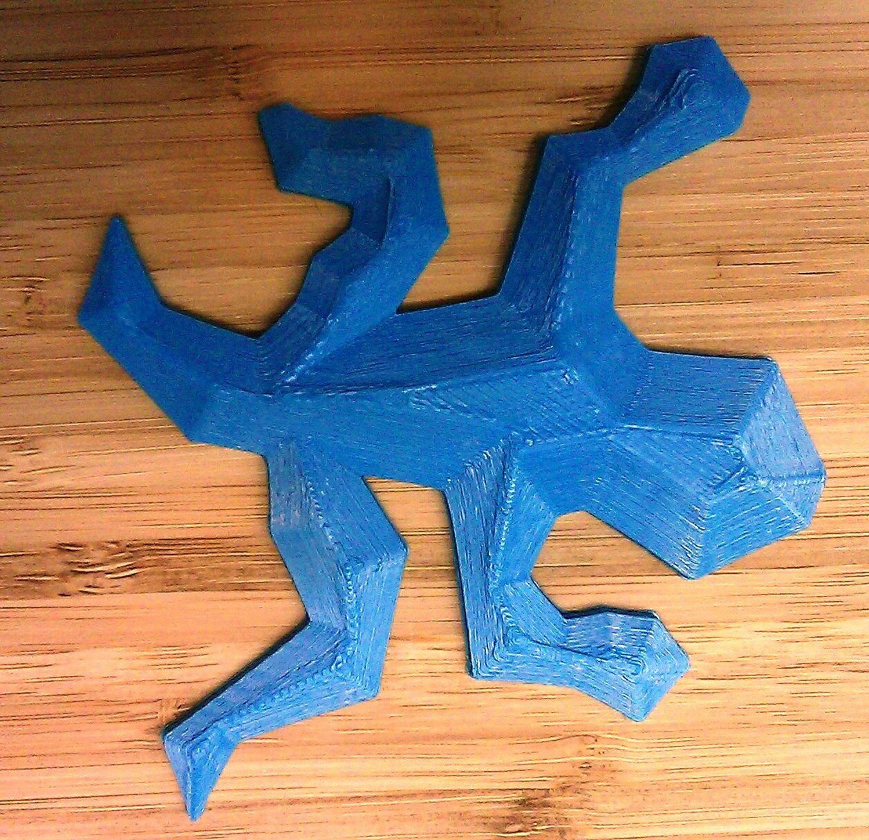 Escher Style Lizard - Choice of Sizes - 3D Printed Plastic