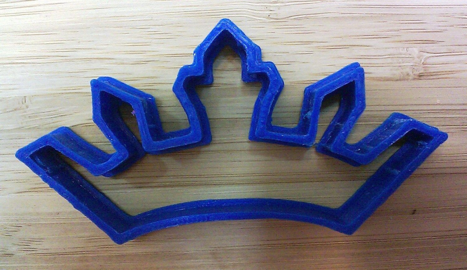 Crown Cookie Cutter - Choice of Sizes - 3D Printed Plastic