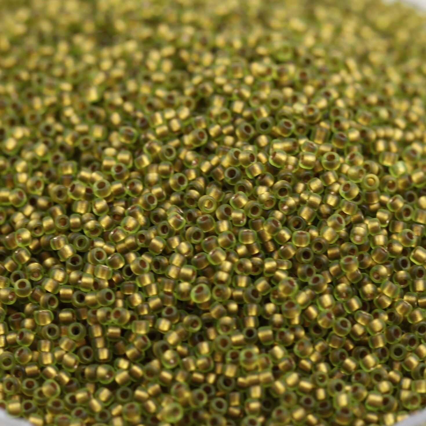 Wsini Japanese Rocailles Seed Beads Main Color Matte Peridot