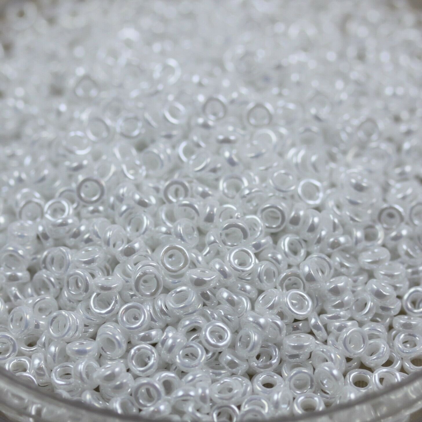 Wsini Spacer Miyuki seed beads Main Color Snow Shimmer