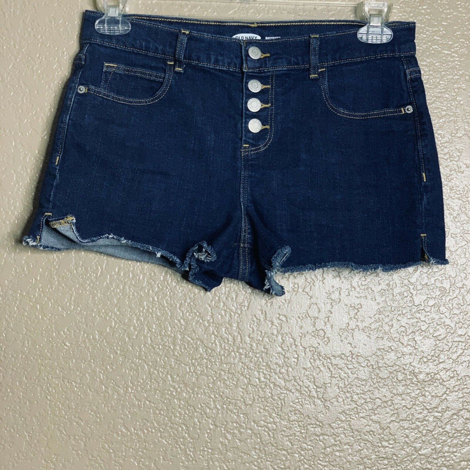 Old Navy Women's Boyfriend Button Fly Denim Shorts Size 6 Cut Off High Rise