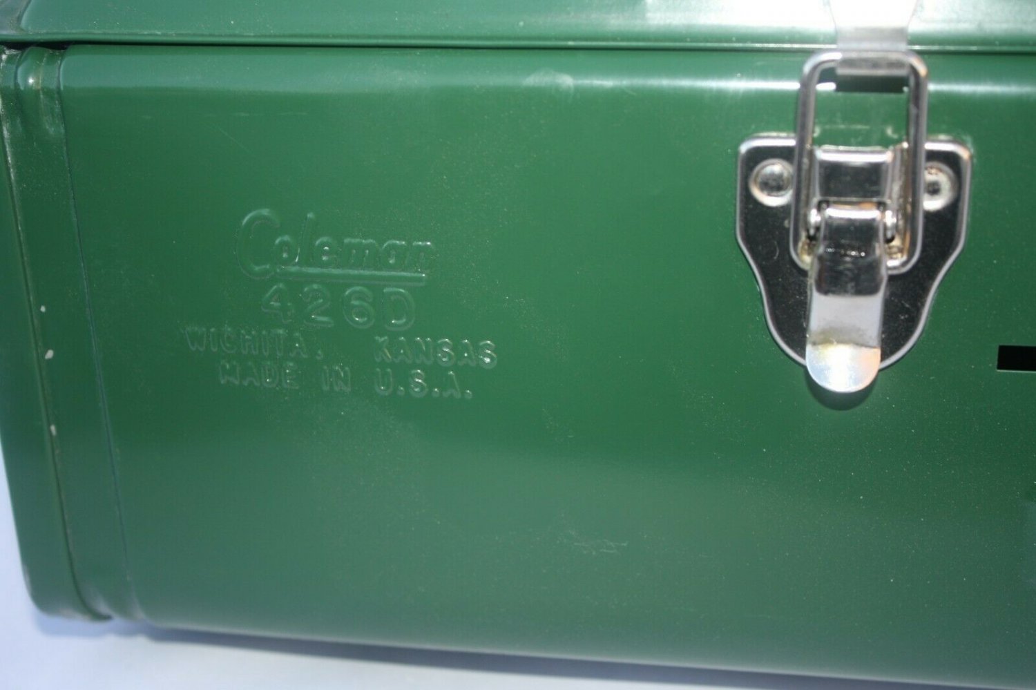 VINTAGE 426D COLEMAN 3 BURNER CAMPING STOVE 1977