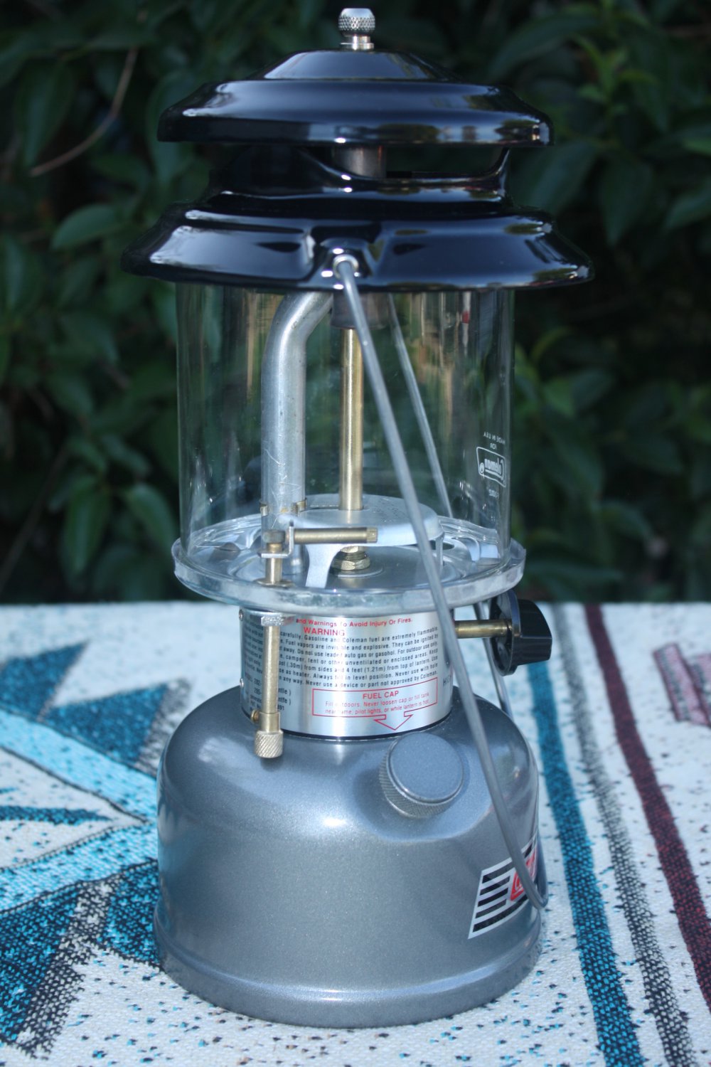 COLEMAN LANTERN 285 WITH CARRYING CASE 1994
