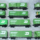 Burlington Northern HO Freight Cars and Caboose lot green
