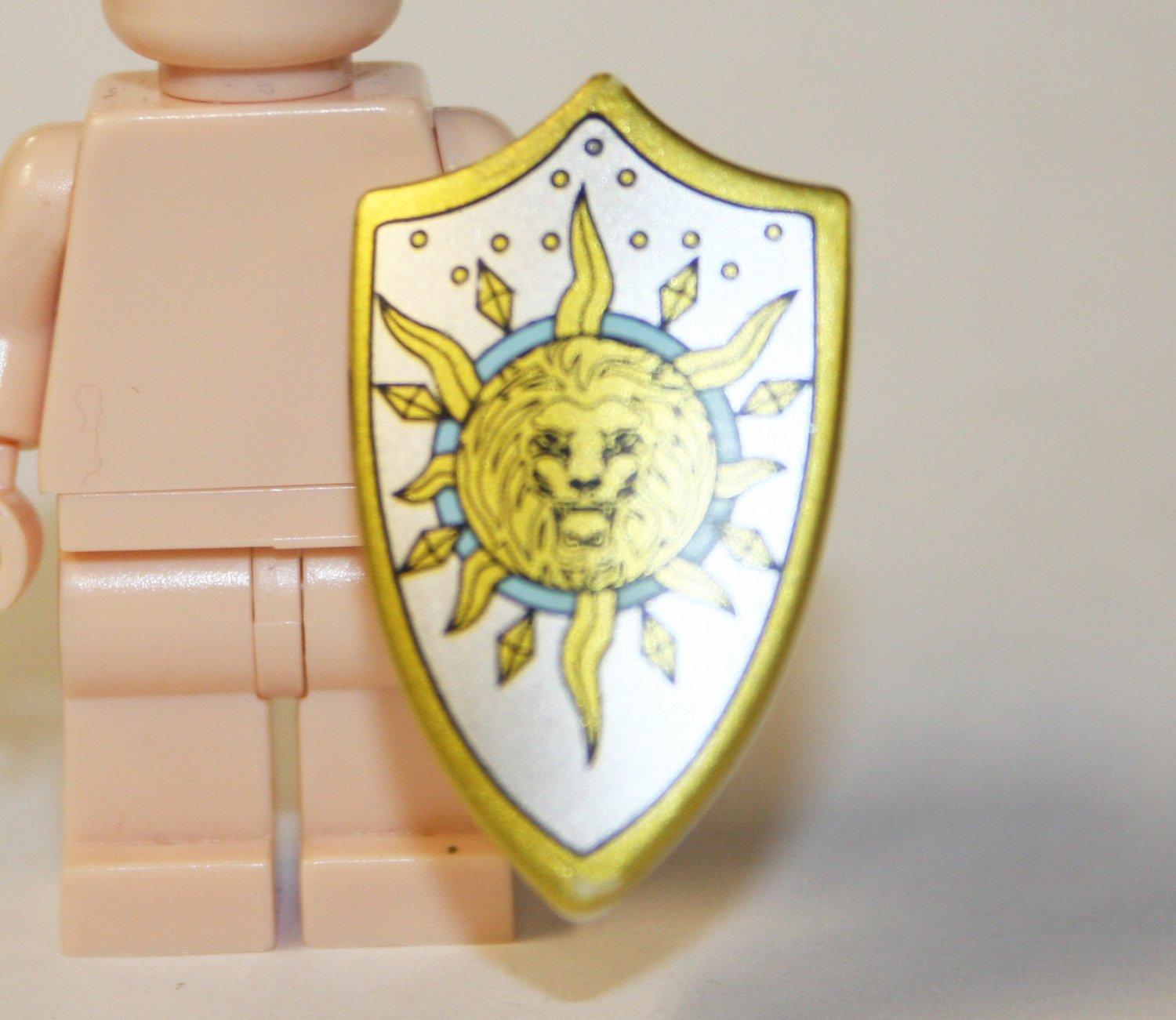 Lion Sun Shield for Knight Minifigure