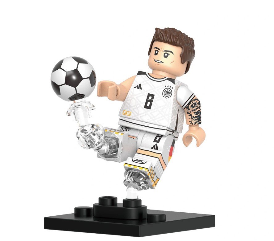 Kroos  Soccer player World Cup Deluxe Minifigure