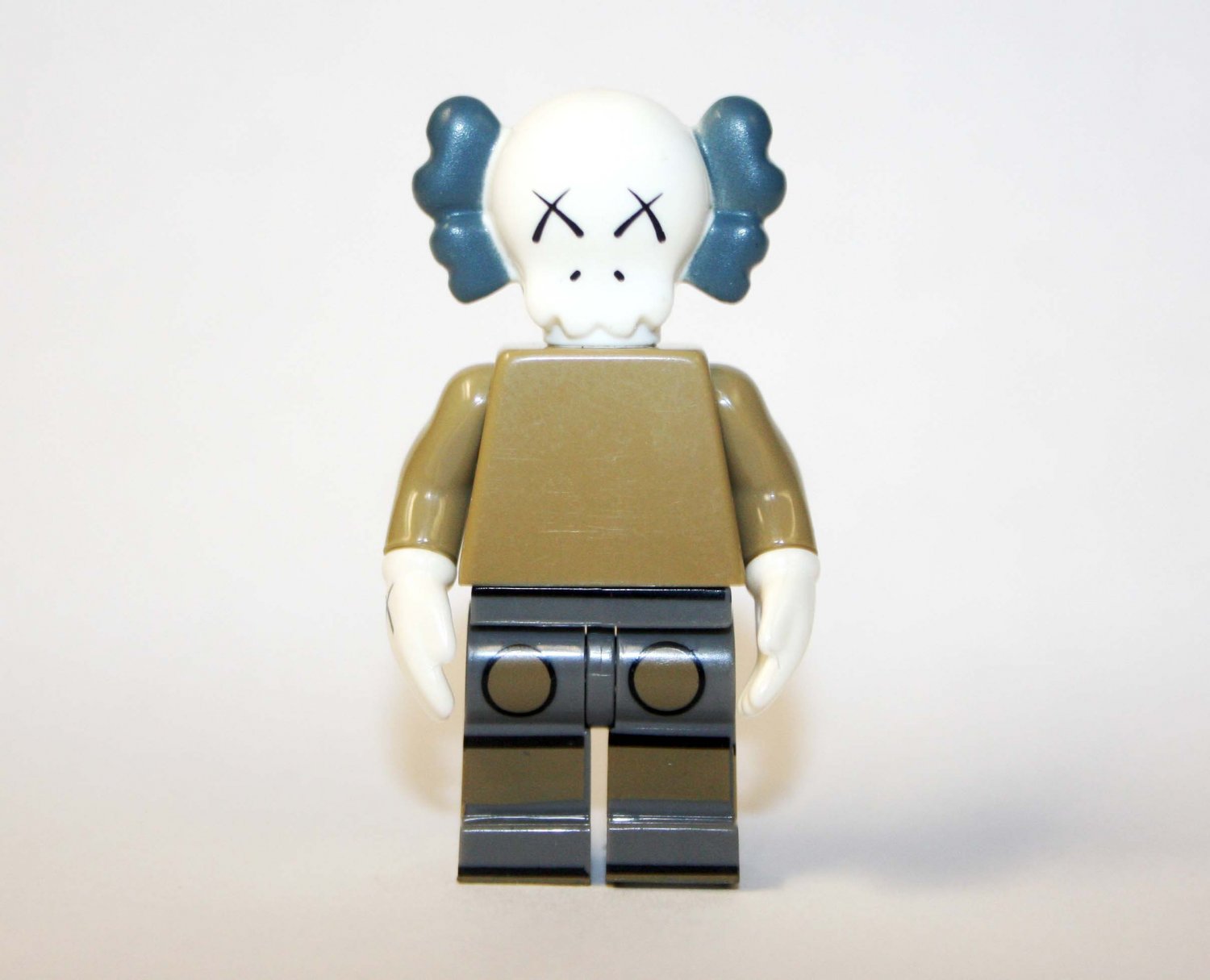 Kaws Main cartoon  Minifigure