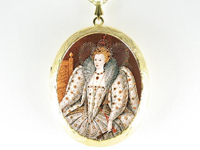 JEWELED QUEEN ELIZABETH Â * CAMEO PORCELAIN LOCKET NECKLACE