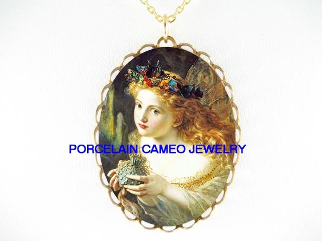 RARE VICTORIAN BUTTERFLY FAIRY PORCELAIN CAMEO NECKLACE