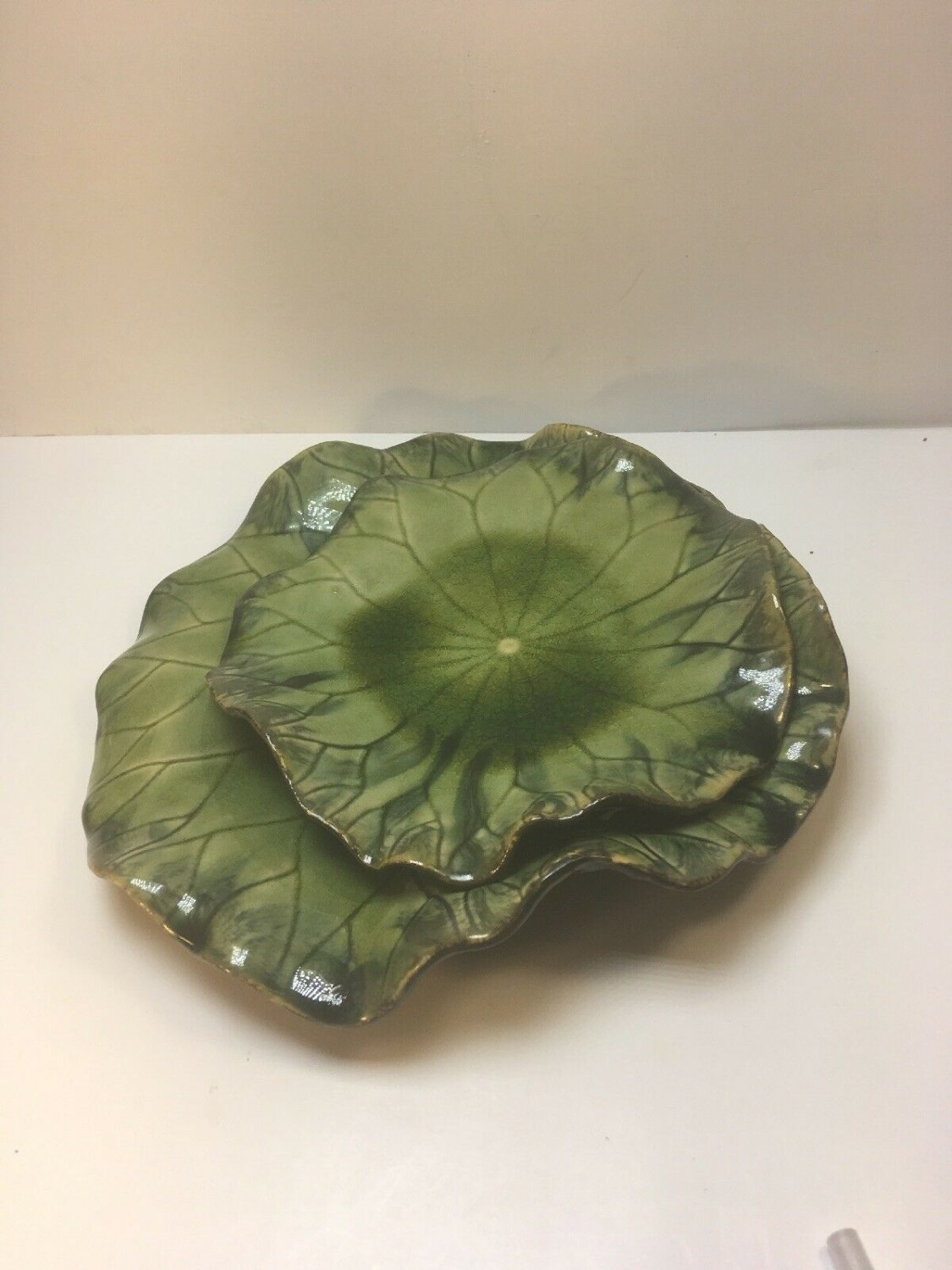 Global Views Green Lilly Pad Platter Plate Dish Home Decor Art - 11" and 8.5"