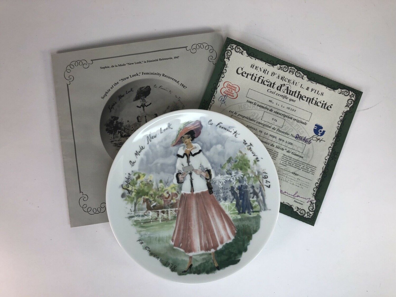 D'Arceau Limoges Collector Plate Les Femmes Du Siecle 1947 Ganeau Sophie