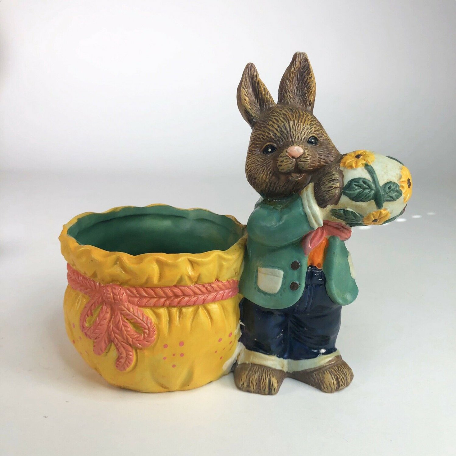Vintage Easter Bunny Ceramic Planter 8&acirc;�� X 7&acirc;��