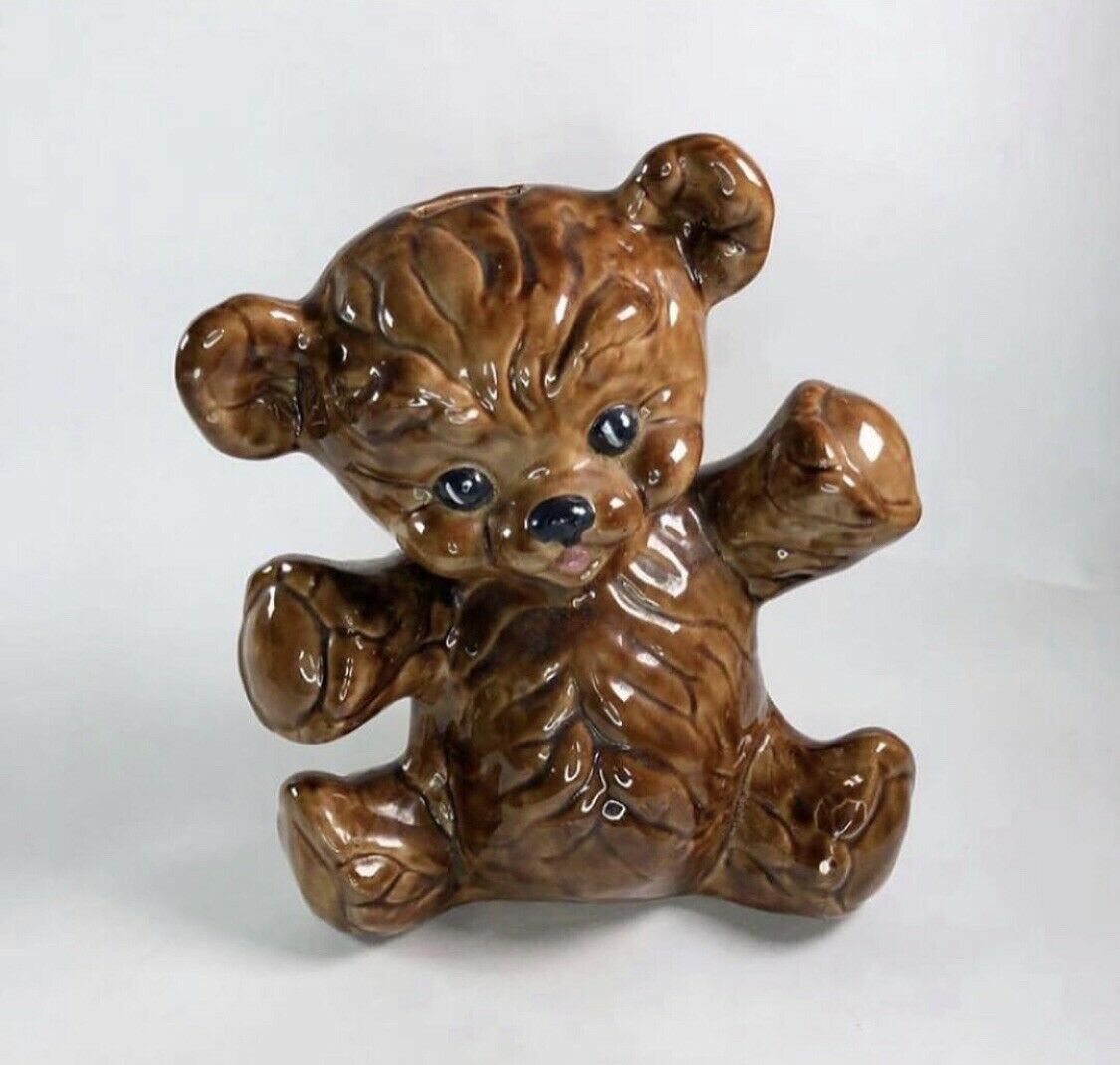 1984 Handmade Ceramic Bear Bank 9&acirc;�� x 8&acirc;��
