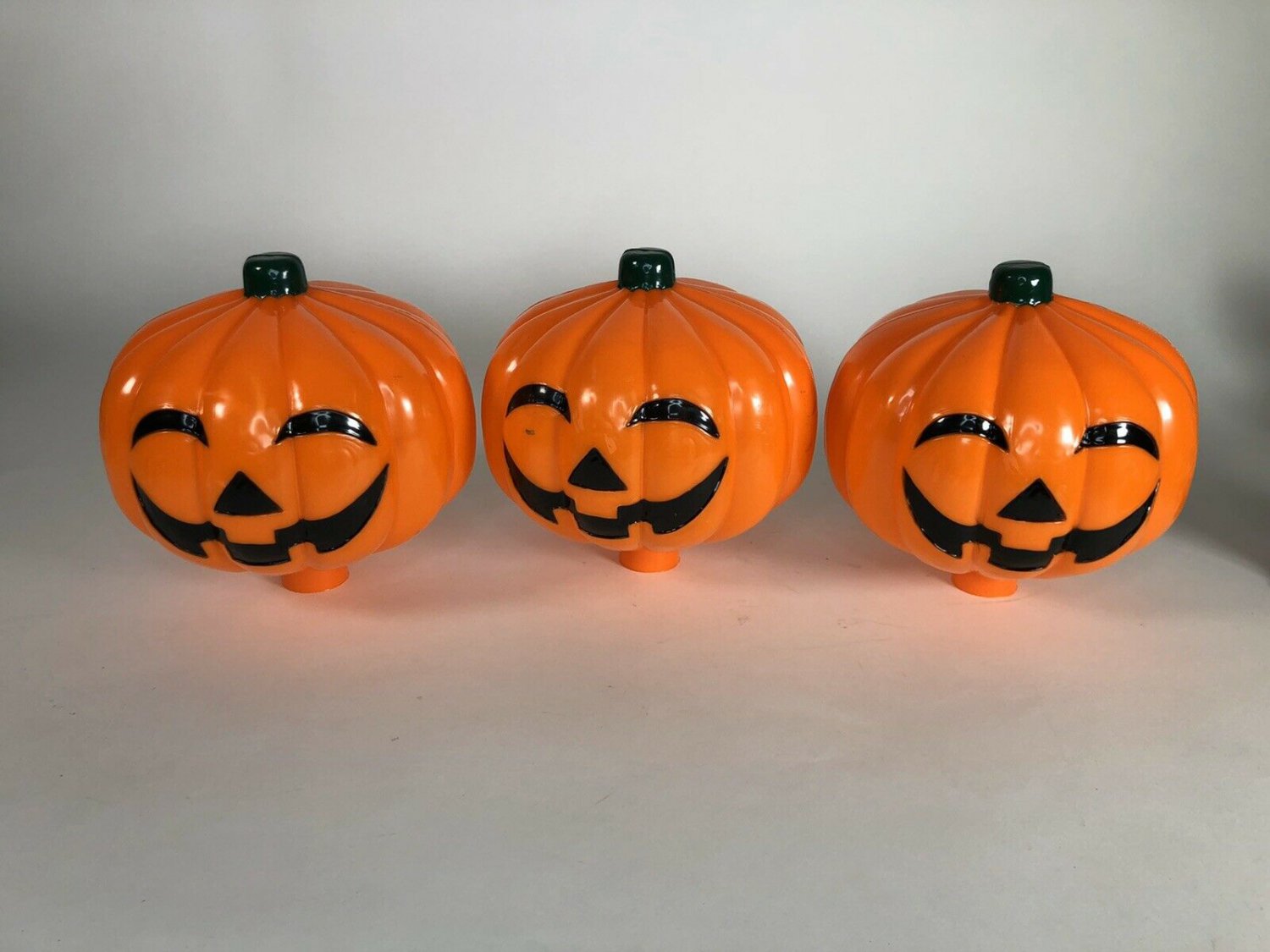 Set Of 3 Jack-o-lantern Pumpkin blow molds  8&acirc;�� x 6&acirc;�� each