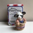 Enesco Mary Moo Moo 1994 Mooooove Out of My Way Figurine