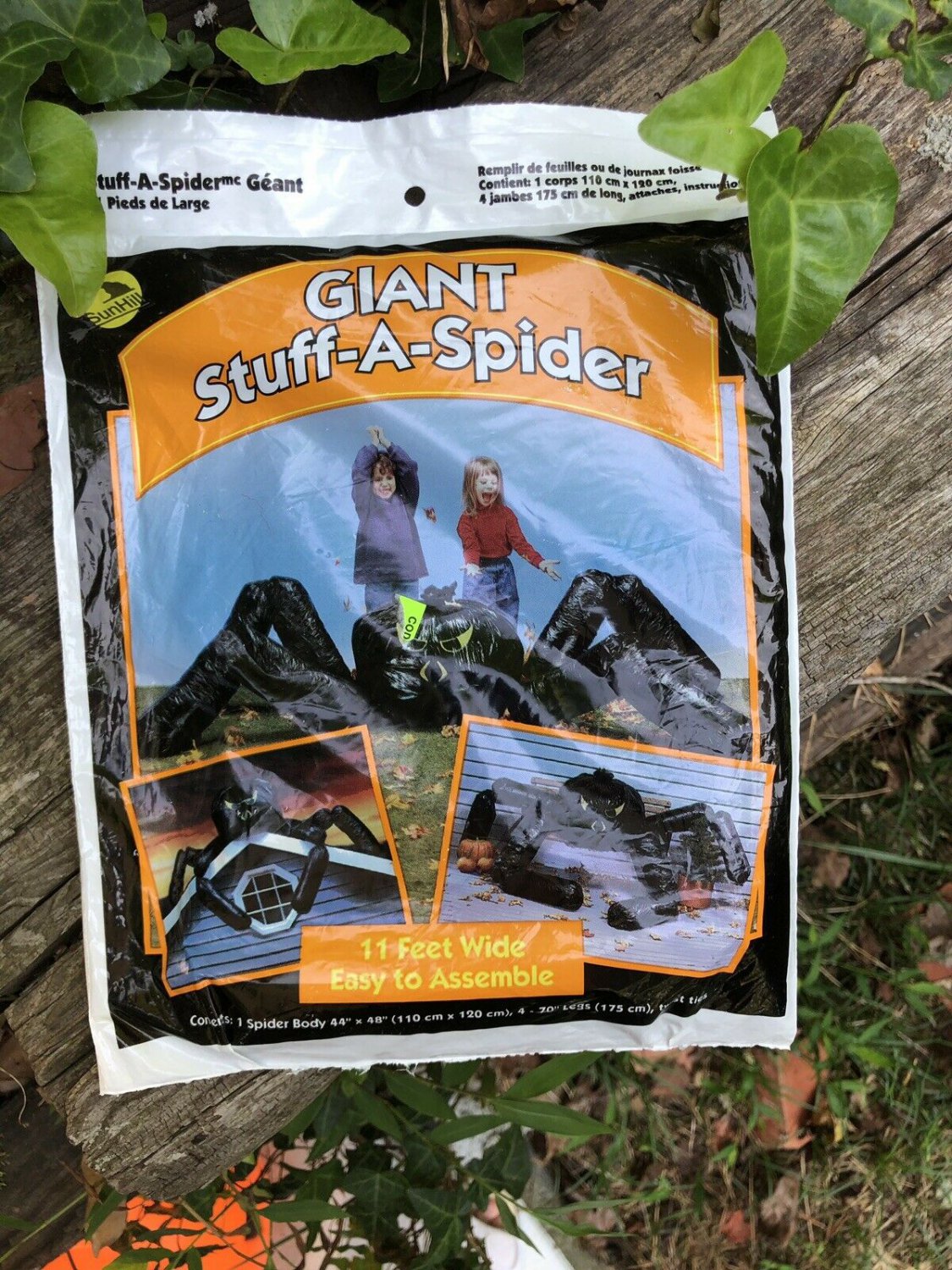 Vintage Halloween 1995 NIP Giant Stuff A Spider