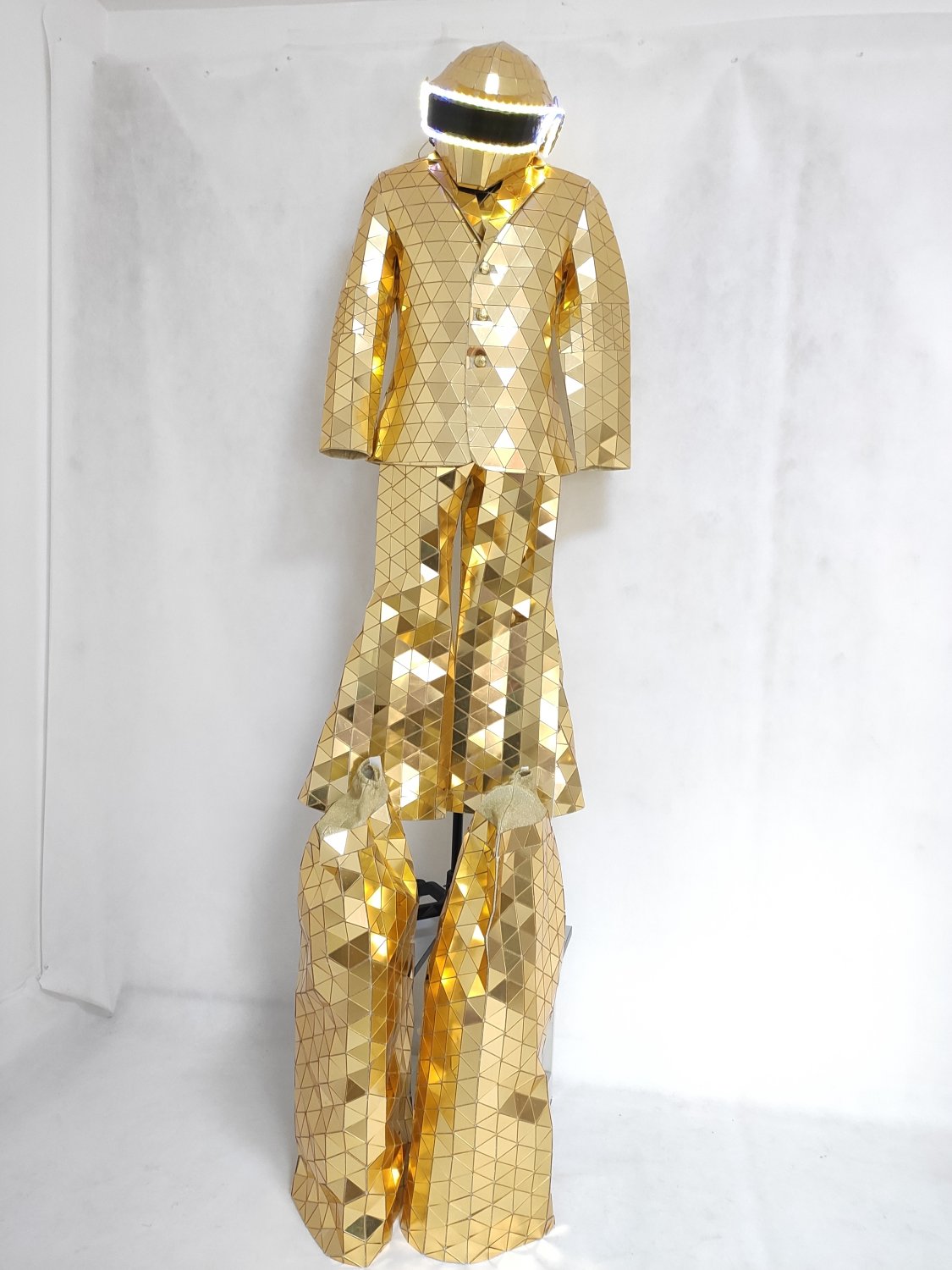 Golden stiltswalker Mirror man , mirror man performance costume suit