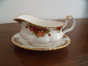 Sauce Boat Old Country Roses Royal Albert Fine Bone China