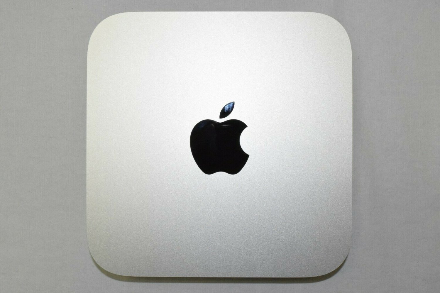 Apple Mac Mini, Late 2014 MGEM2LL/A, Core i5 @ 1.4GHz, Original Box