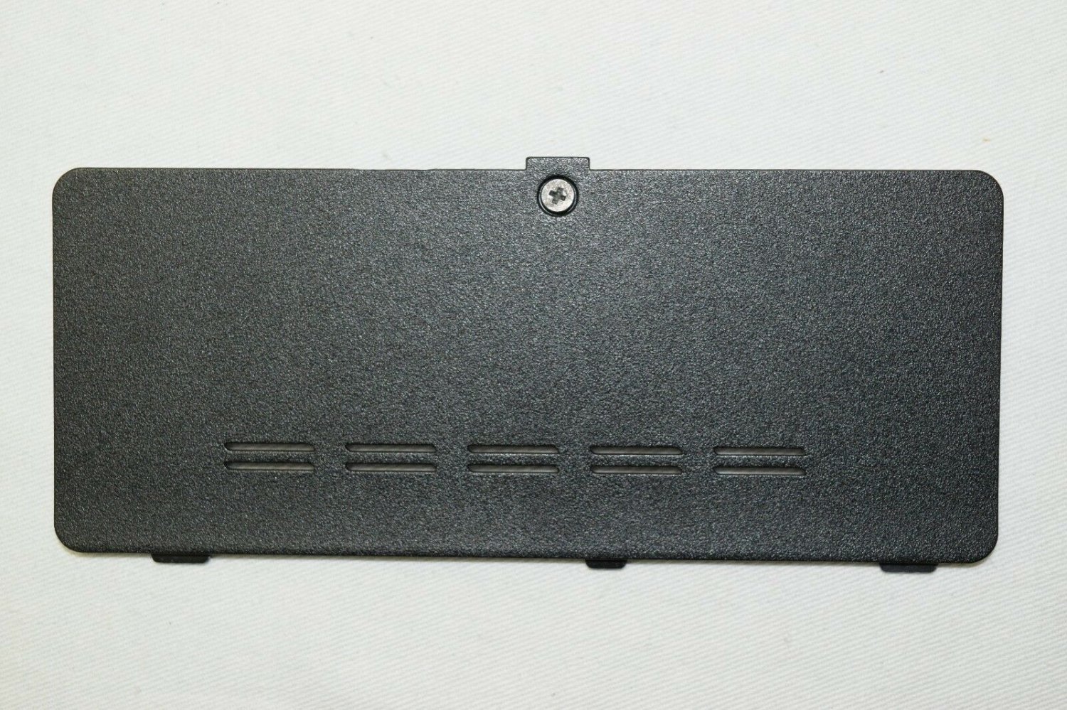 Toshiba Satellite L455D Memory Cover Door AP05S000900