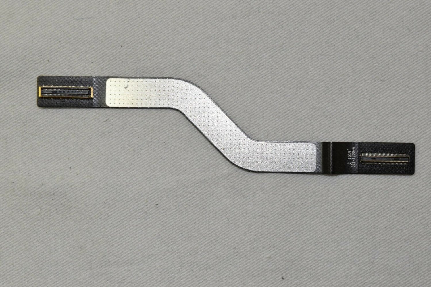 Apple MacBook Pro Retina 13&acirc;�� A1502 2013, 2014, 2015 I/O USB BOARD FLEX CABLE
