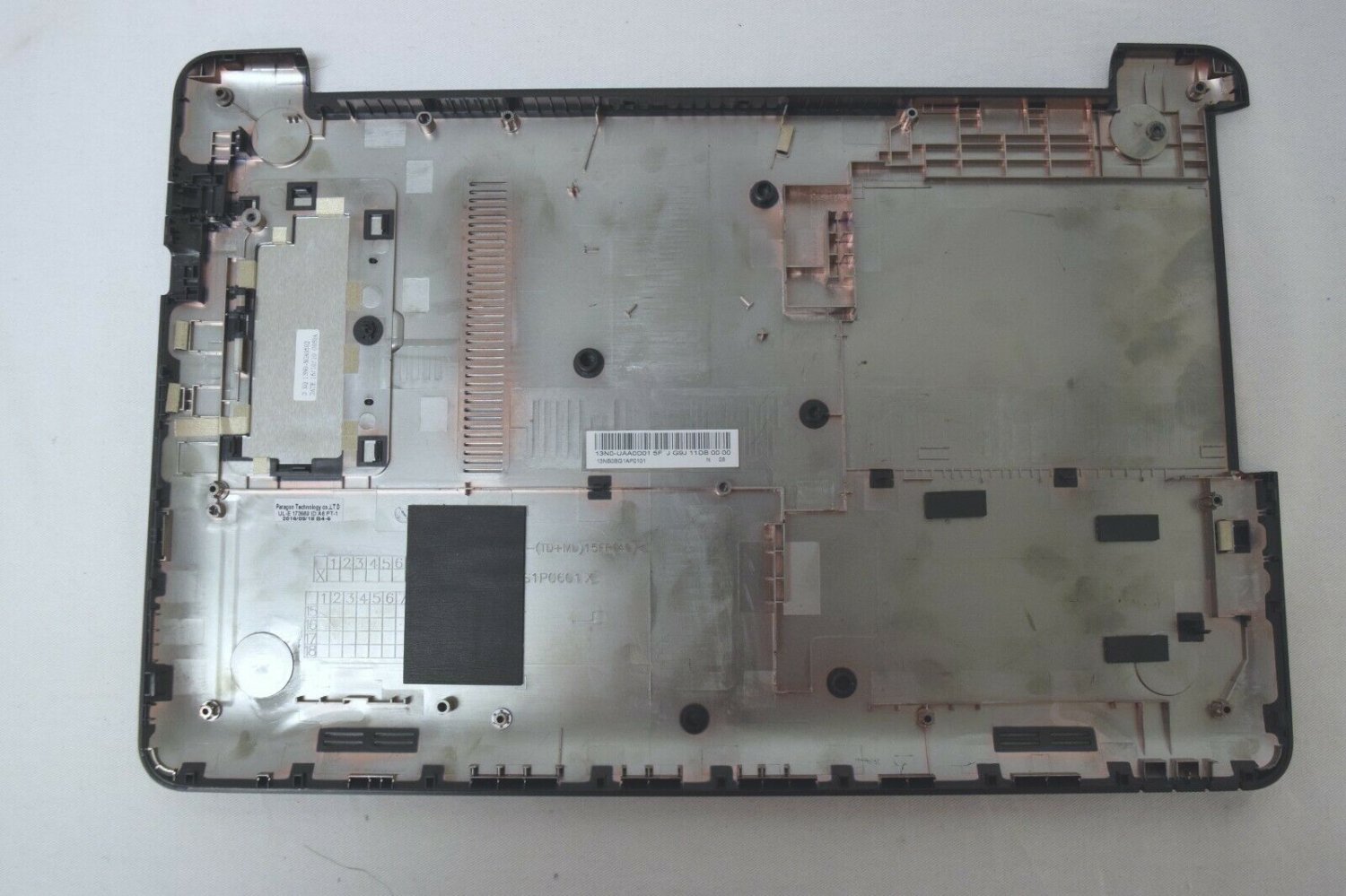 ASUS F556UA-AB32 Laptop Bottom Case