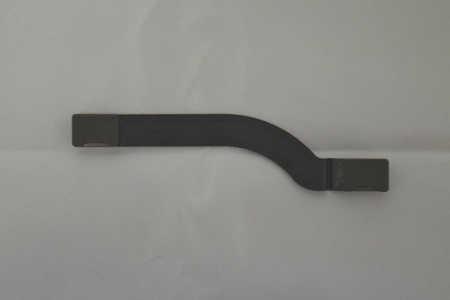 Apple MacBook Pro A1398 13" (Late 2013) USB I/O Board Flex Cable Connector