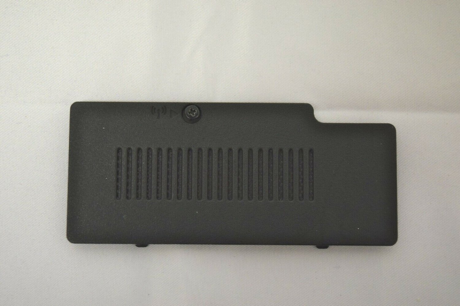 HP EliteBook 8440p Wireless Card Cover Door, AP07D000700