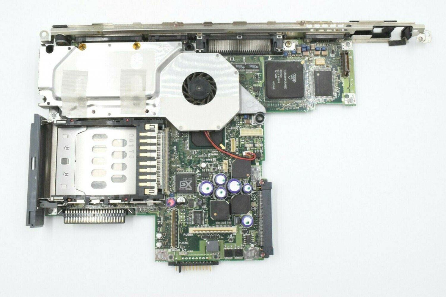 Toshiba Tecra 8100 Motherboard with CPU Fan, Intel Pentium III Processor
