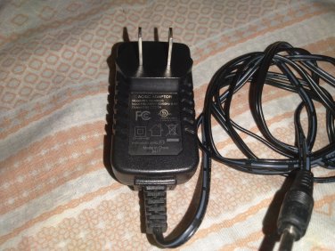 AC/DC ADAPTOR RH-150100US 15V 1A DC