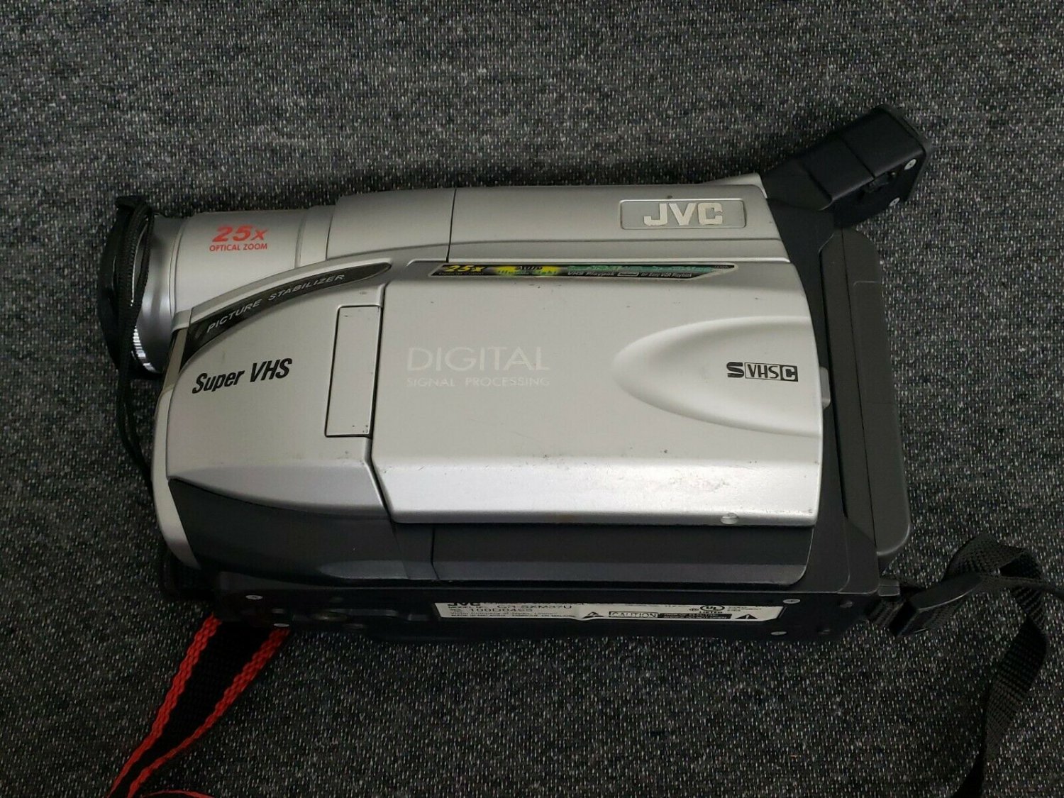 JVC GRSXM37U Super VHSC Camcorder Night Low Light Technology 600x Digital Zoom