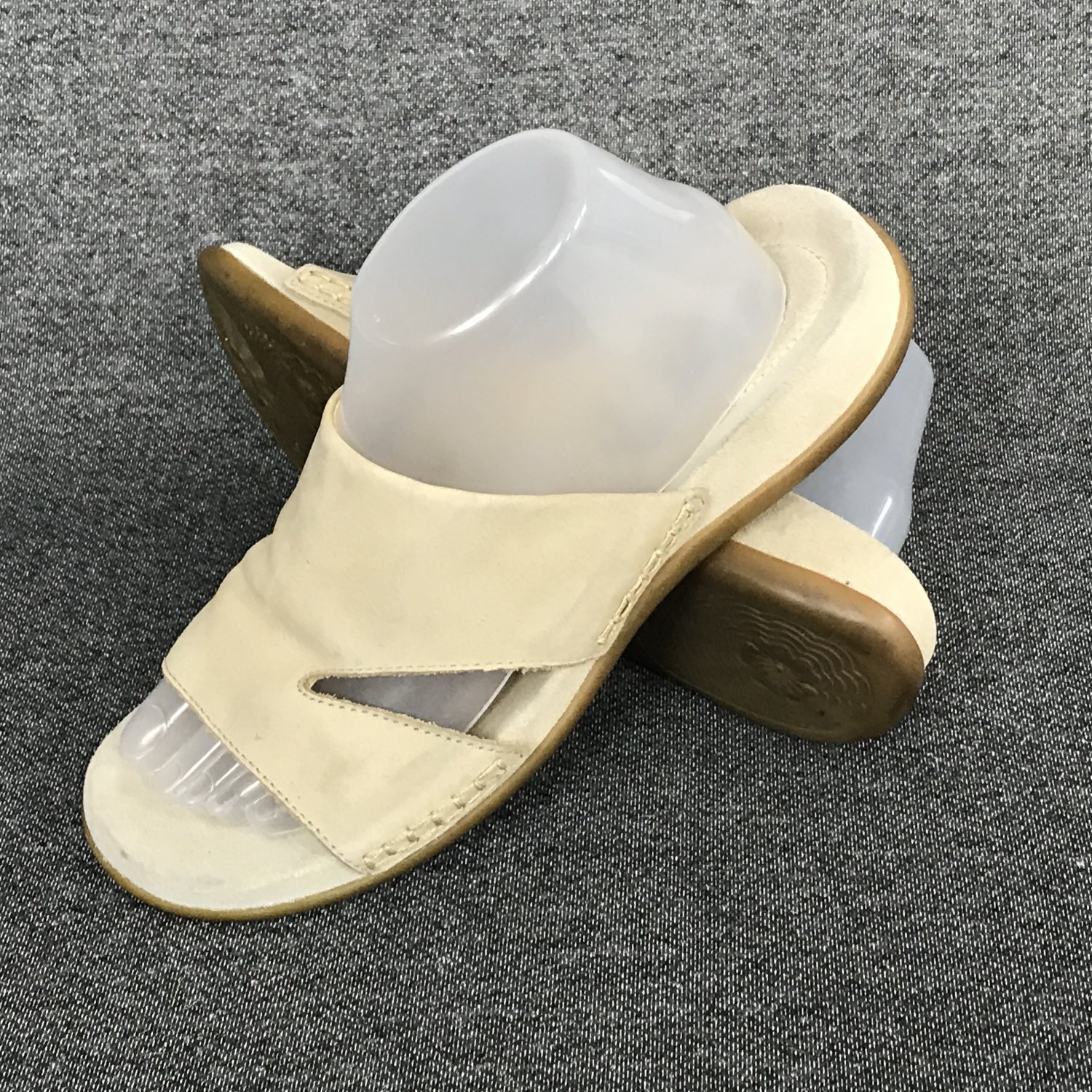 Womens Size 7 Hotter Comfort Concept Brown Suede Sandals