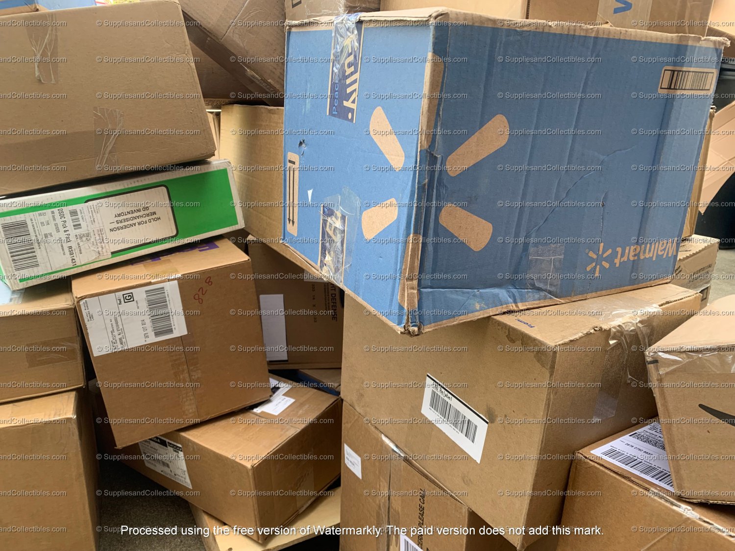 Mystery Package Amazon & Walmart Returns You will receive 5 random items