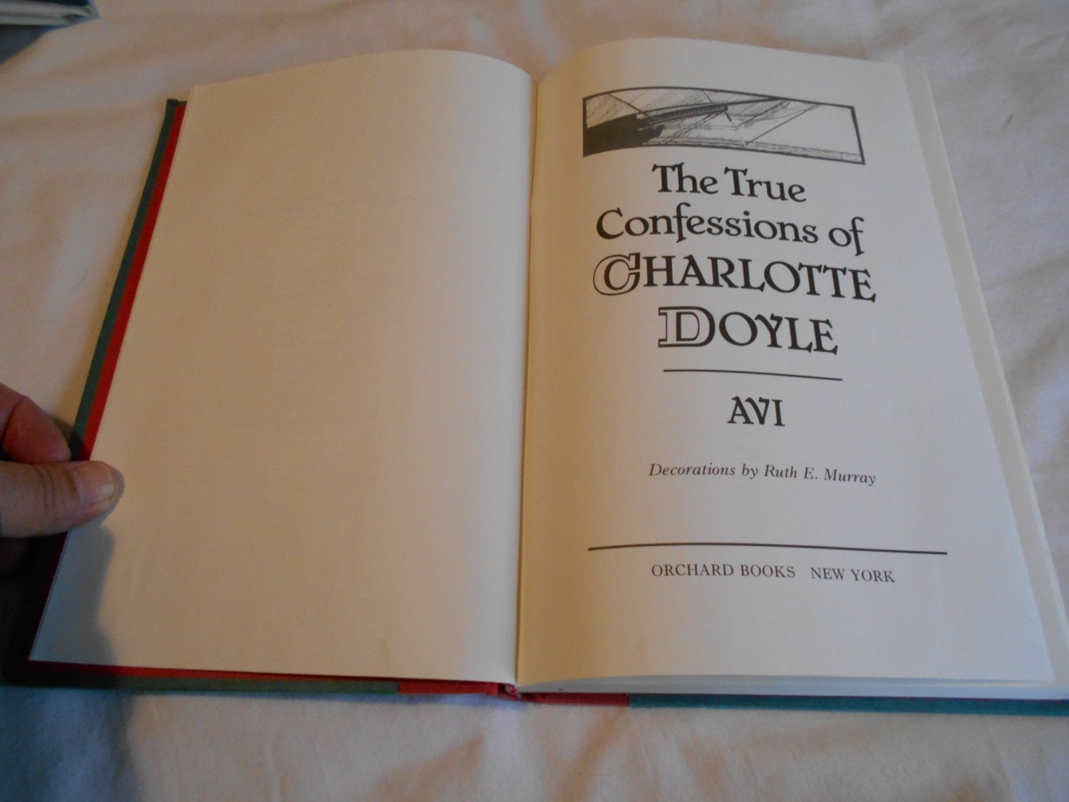 True Confessions Of Charlotte Doyle by Avi (1990) (L62b3) Orchard