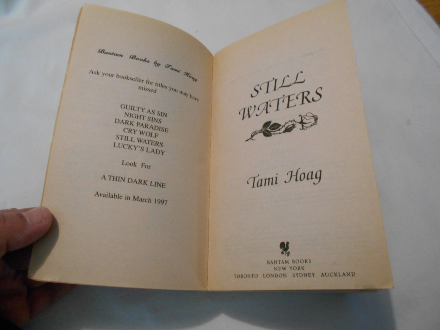 tami hoag collection still waters and cry wolf