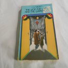 The Lion, The Witch And The Wardrobe by C. S. Lewis (1976) (R25a11) The Chronicles of Narnia #1 PB The Lion, The Witch And The Wardrobe by C. S. Lewis (1976) (R25a11) The Chronicles of Narnia #1 PB