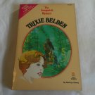 Trixie Belden The Sasquatch Mystery by Kathryn Kenny (1979 (L63b5) #25 Golden Press PB Trixie Belden The Sasquatch Mystery by Kathryn Kenny (1979 (L63b5) #25 Golden Press PB