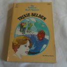 Trixie Belden The Mystery at Mead's Mountain by Kathryn Kenny (1979) (L63b5) #22 Golden Press PB Trixie Belden The Mystery at Mead's Mountain by Kathryn Kenny (1979) (L63b5) #22 Golden Press PB