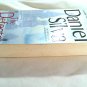 The Defector by Daniel Silva (2010) (R74d10) Gabriel Allon #9, A Signet Book PB